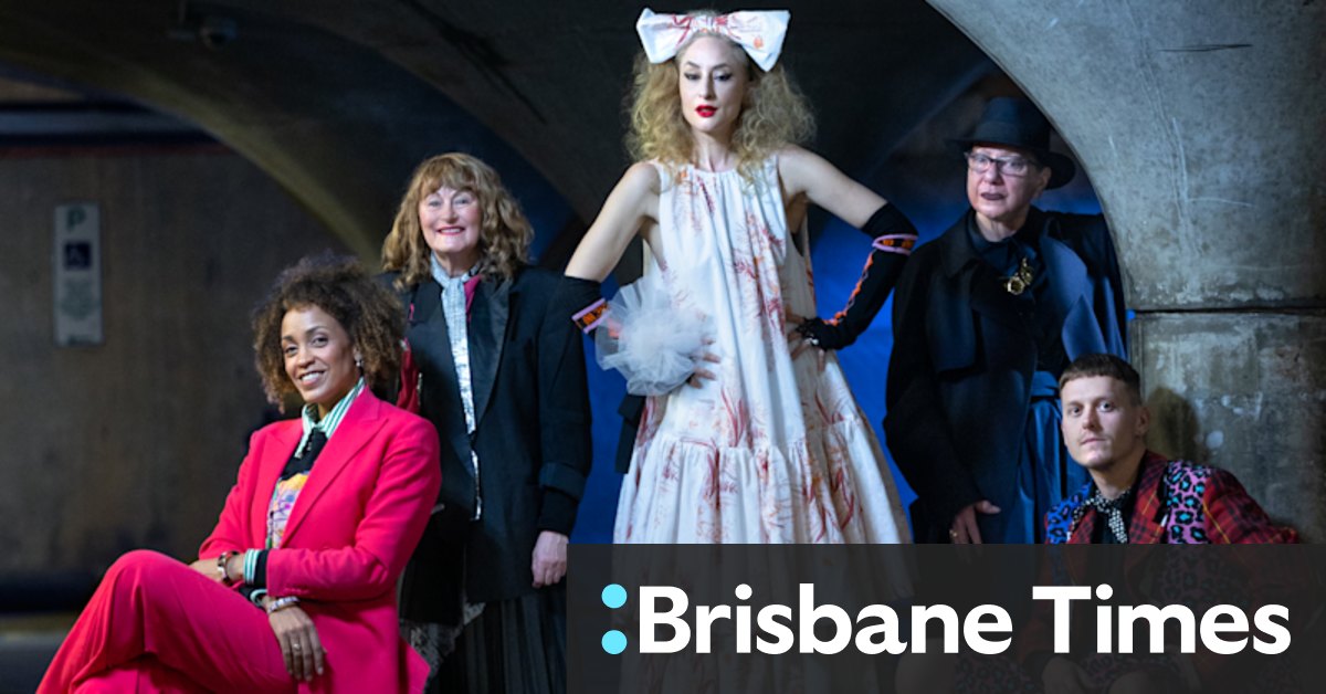 You must be from Melbourne. Who else would dress like that? - Vimarsana News