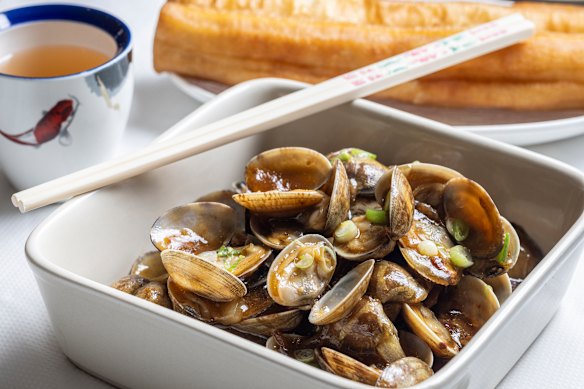 Pro tip: order a Chinese doughnut to dip into the pipis in XO sauce.