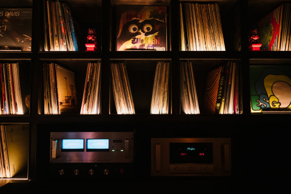 A vintage JBL sound system and a large vinyl collection are major features at Stan’s.