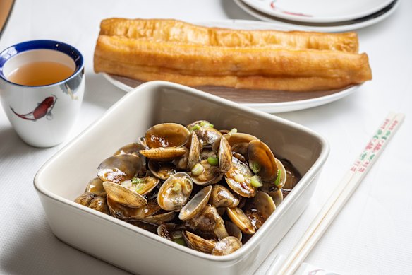 Pro tip: order a Chinese doughnut to dip into the pipis in XO sauce.