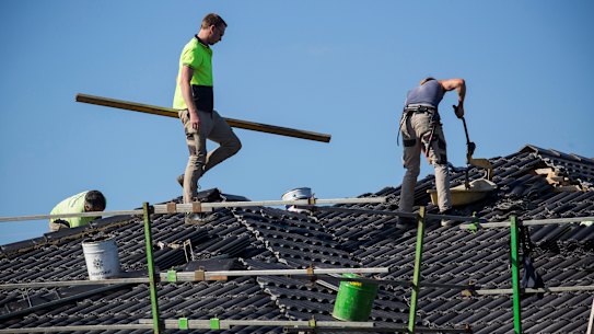 Just one in five foreign tradies who express an interest working in Australia are invited to apply.