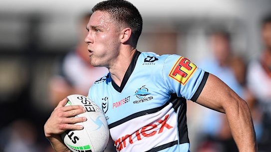 Speed to burn ... $60,000 cut-price Cronulla playmaker Luke Metcalf.