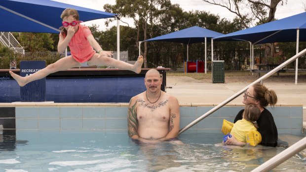 Beat the heat, for cheap: The best prices at pools in Melbourne