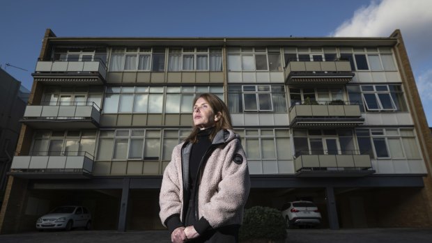 Residents oppose heritage listing for their ‘ugly duckling’ apartment block