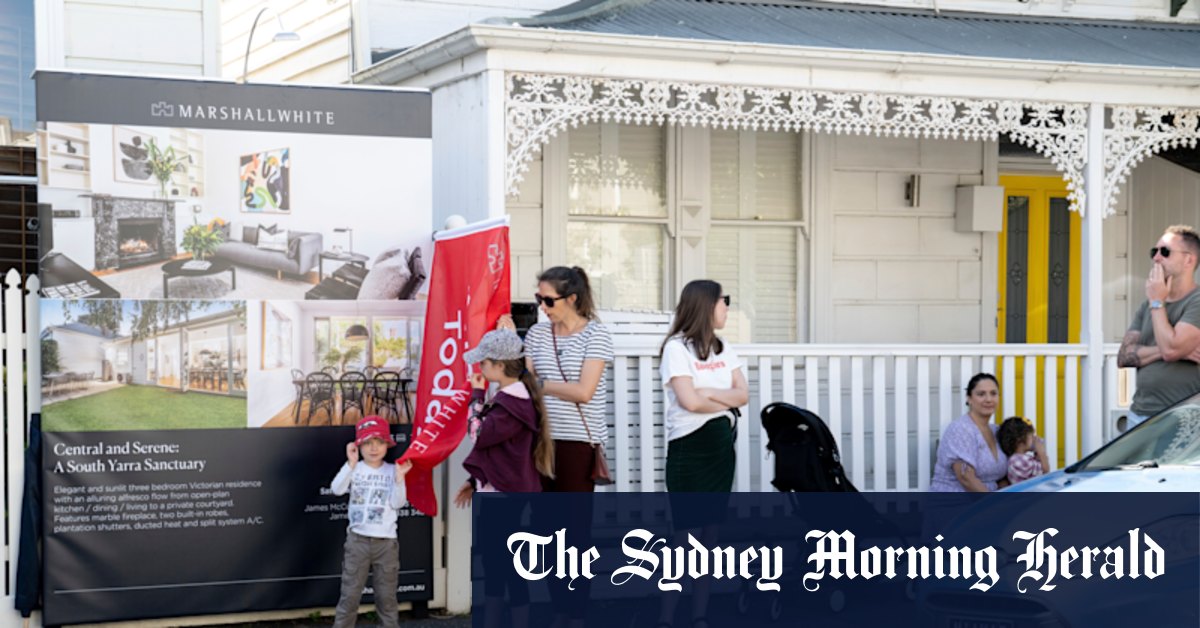 Auction bidder numbers: Is it a better time to buy a house at auction now? - Vimarsana News