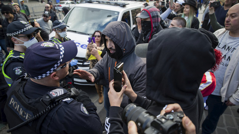 Coronavirus Victoria Defiant Anti Lockdown Protesters Ignore Police Warning
