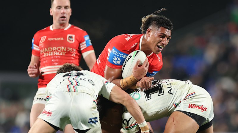 Dragons prop could make shock NRL return after release request denied