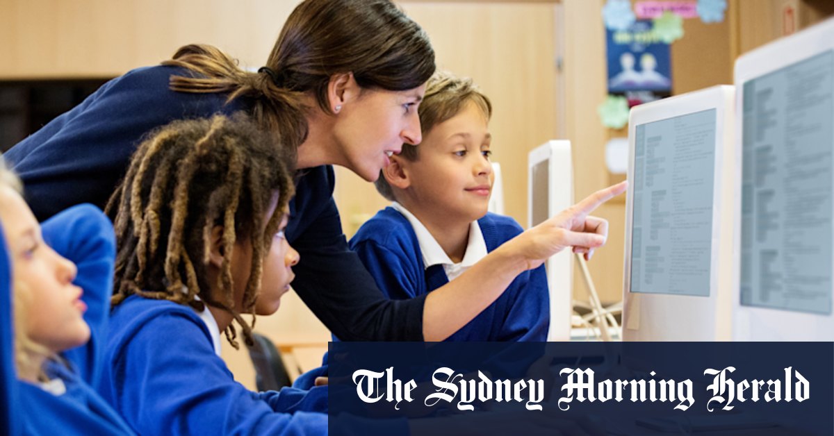 Victorian student teachers plead for paid school placements - Vimarsana News