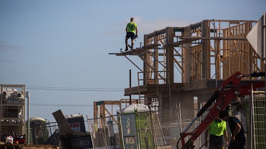 The scheme offers a $25,000 grant to projects on the condition the renovation costs more than $150,000 or the new home costs less than $750,000 including land.