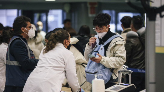 Passengers arriving from China are tested for COVID-19 on arrival in Milan, Italy. Australia will now do the same.