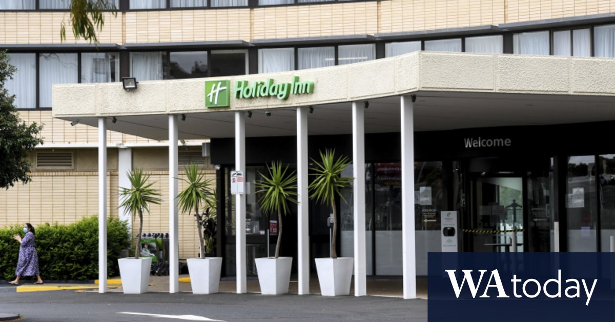 Coronavirus: Melbourne Airport Holiday Inn worker tests ...