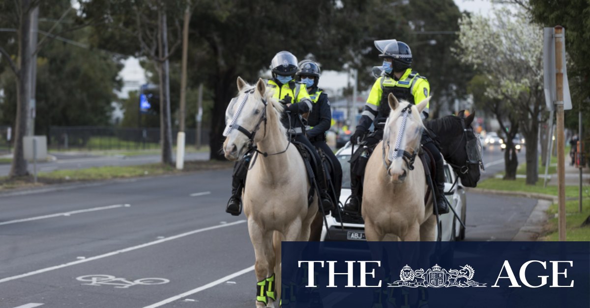 Coronavirus Victoria: Man charged with incitement following Roxburgh Park lockdown protest
