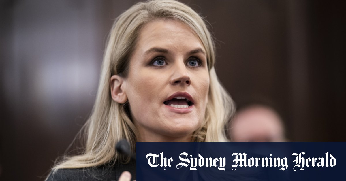 „Nu mai avea încredere în Facebook”, le spune Frances Hogan parlamentarilor australieni