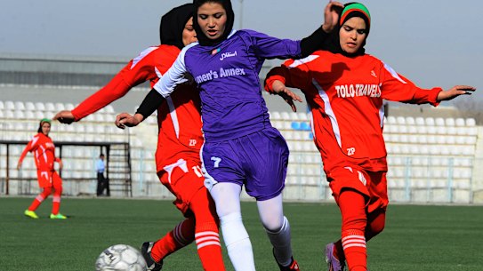 Australia is facilitating the arrival of about 3000 Afghan refugees fleeing the Taliban.