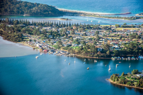 Aerial view of Narooma, home to the Narooma Oyster Festival.