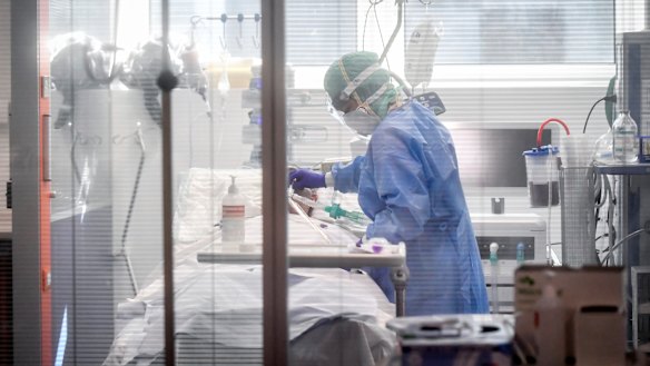 Australia needs to double its intensive care nurse workforce. 