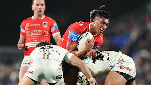 Young Dragons prop Loko Pasifiki Tonga.