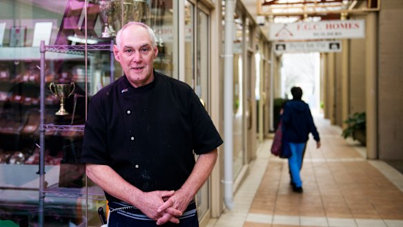 Award-winning butcher Alan Matthews from Southland Quality Meats says he isn't afraid of a little competition.