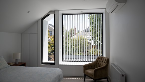 Yuan’s heritage-mandated pitched roof caused headaches for curtain installation.