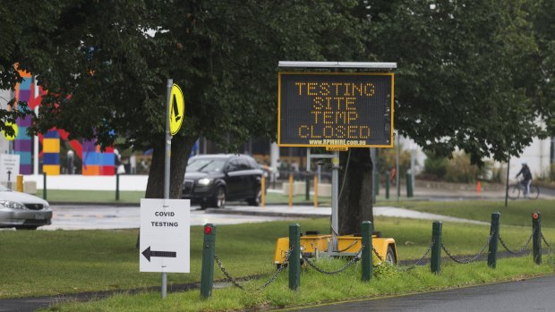 The MSAC drive-through test site in Albert Park was temporarily closed on Sunday because of high demand. 