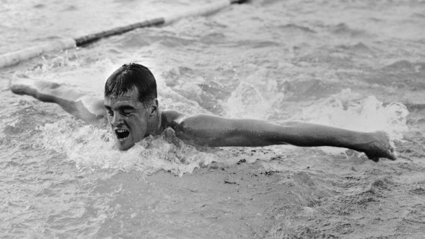 John Davies during heat two of the 200-metres breaststroke at the Helsinki Olympics in 1952. 