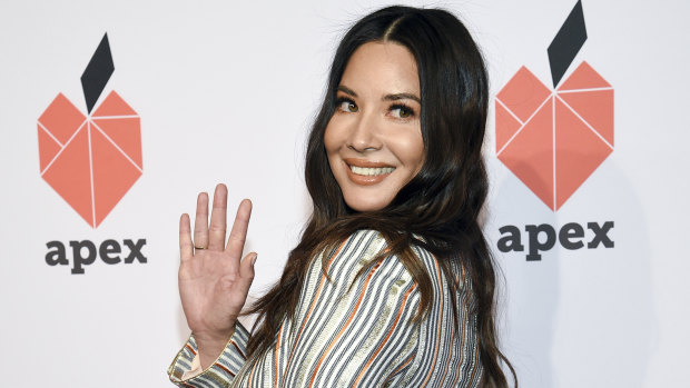 Olivia Munn is the latest celebrity to strike out against media criticism.