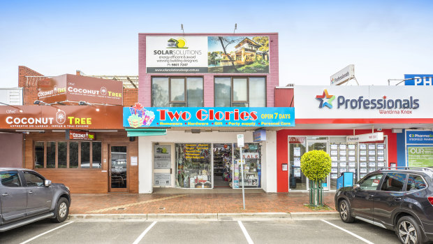 Fitzroys’ Jordan Ceppi and Chris Kombi sold a two-level shop and office at 199 Stud Road in Wantirna South for $1.65 million.