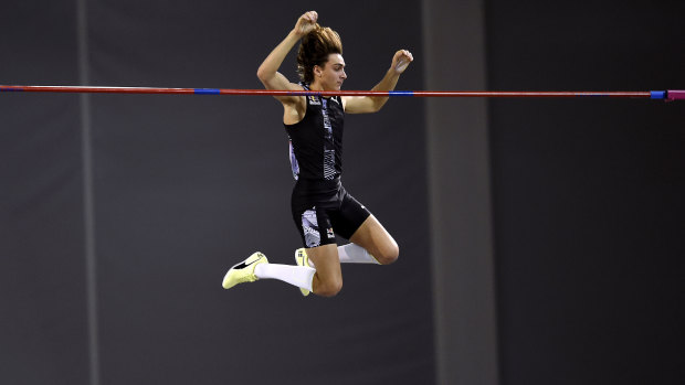 Sweden's Armand Duplantis breaks the world record height during the Glasgow Indoor Grand Prix.