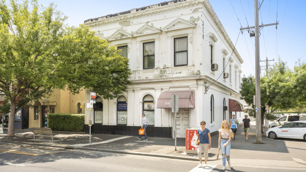 226 Bay Street in Port Melbourne sold for $3.705 million.