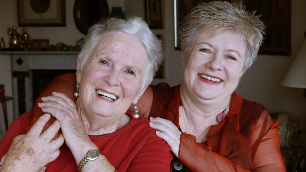 Peas in a bod: Margaret Fulton and her daughter Suzanne Gibbs in 2007.