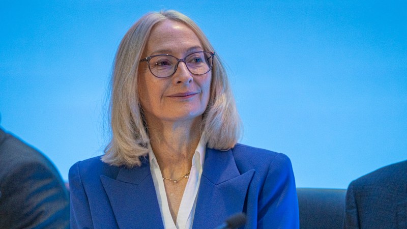 KPMG hearing to investigate Macquarie, Westpac audit contracts