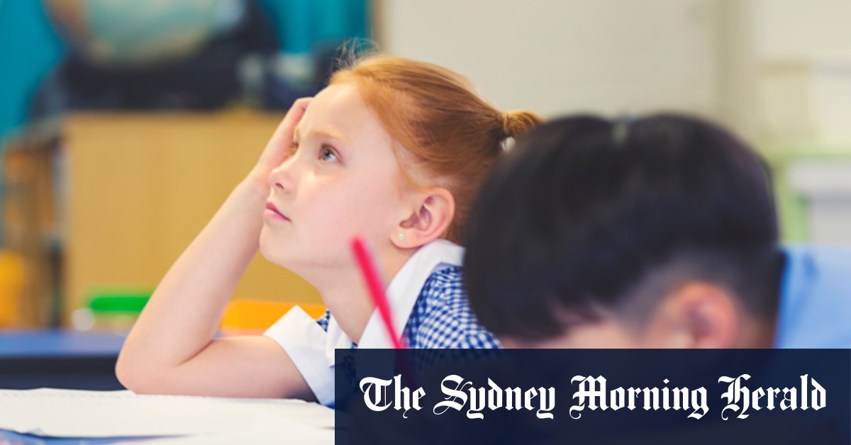 Girls in WA schools 'falling through cracks' while waitlists for specialists grow - Vimarsana News