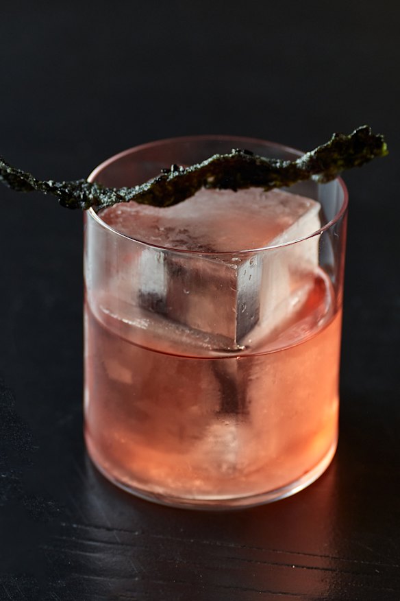 Sea lettuce-infused negroni at Future Future.