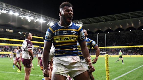 Maika Sivo has re-signed with the Eels.