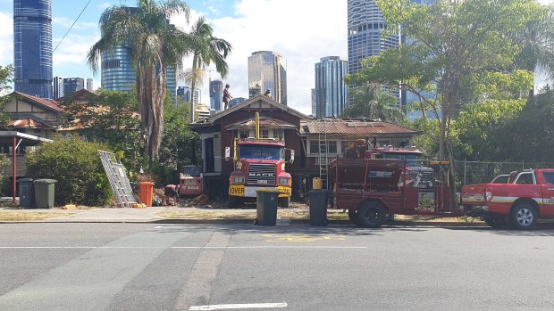 One of the two homes being moved from Main Street at Kangaroo Point on April 29, 2020.