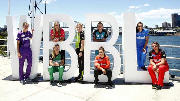 WBBL players pose for a photograph during the Women's Big Bash League launch in 2016.