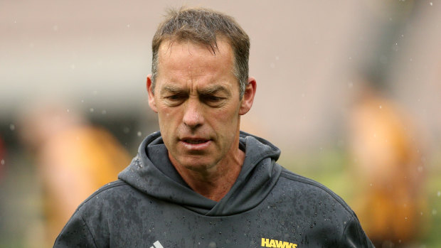 Hawks coach Alastair Clarkson is expecting a strong response from Collingwood, who were upset by the Roos last weekend.