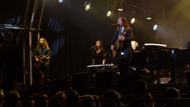 It was a Summer Romance for Tim Minchin Perth audiences as he performed his album Apart/Together, with WASO, at Kings Park for the Perth Festival.