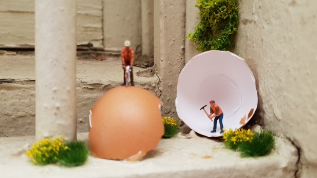 Melbourne artist Liz Sonntag builds miniature worlds in unexpected places.