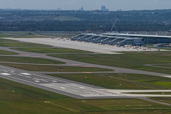 The micro-credential will prepare students for entry-level aviation roles at Western Sydney Airport.