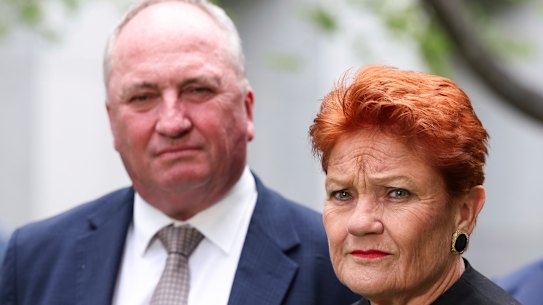 Barnaby Joyce e Pauline Hanson brincaram que mais nacionais poderiam desertar para One Nation.