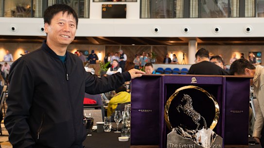 Chinese billionaire Yuesheng Zhang.