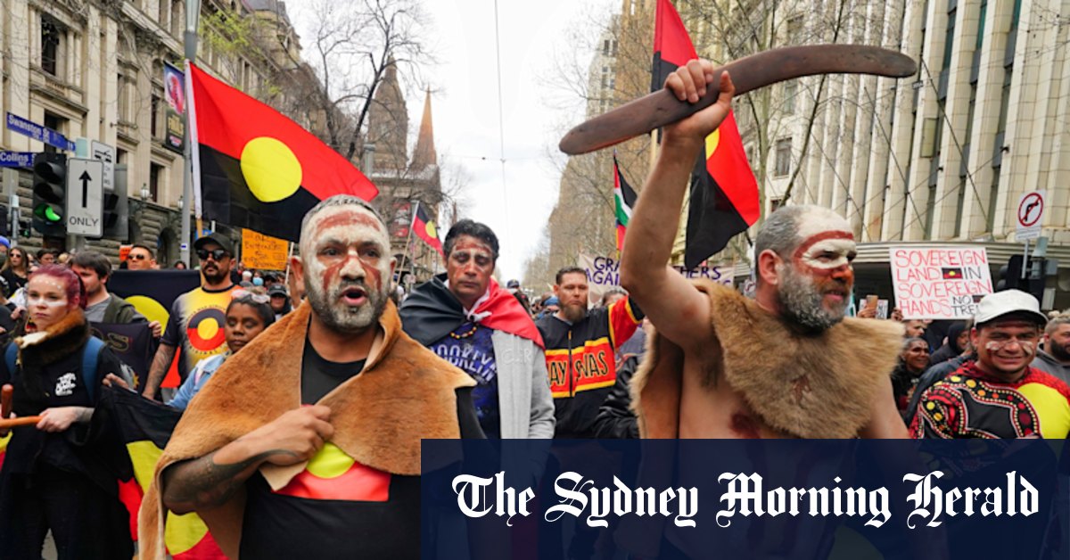 Scuffles break out as four competing rallies converge on CBD