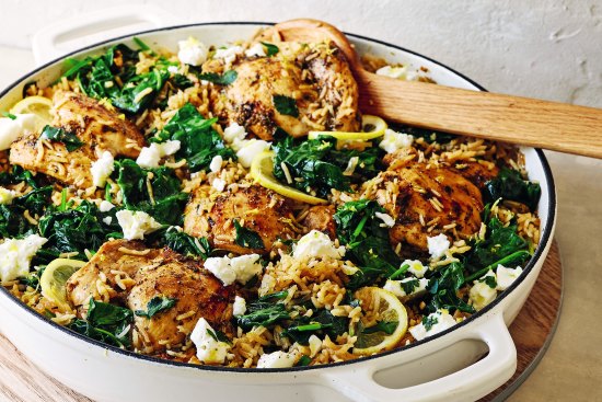 One-pot Greek chicken and rice: quick and delicious.