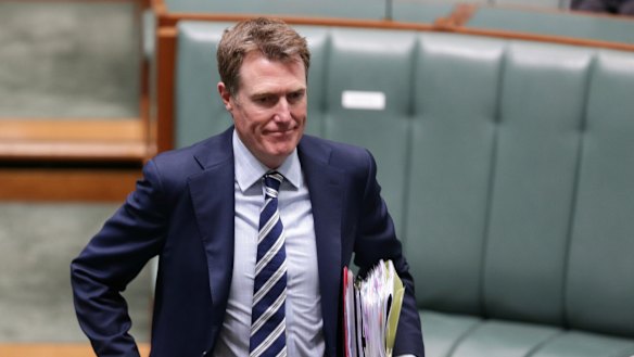 Attorney-General Christian Porter has said a new report shows more flexible laws helped businesses retain staff.
