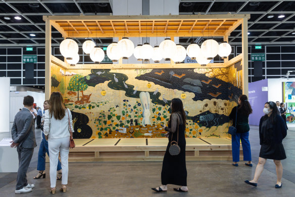 Atsushi Kaga’s giant rabbit, Usacchi.