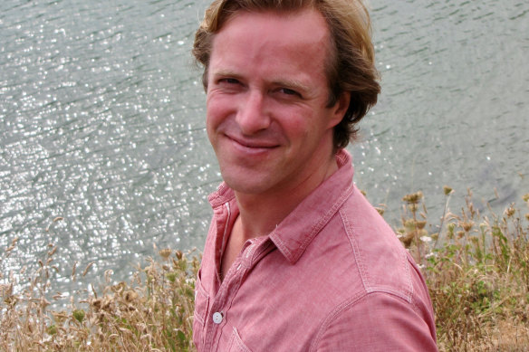 As a hostage negotiator, Kingston is said to have cheated death in a suicide bombing that killed 22 people in 2004.