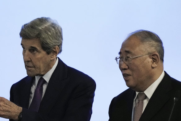 US climate envoy John Kerry and China’s special climate envoy Xie Zhenhua at the talks.