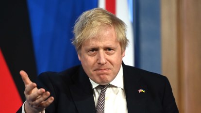 Boris Johnson orders one in five public service jobs cut as post-Brexit economy stalls