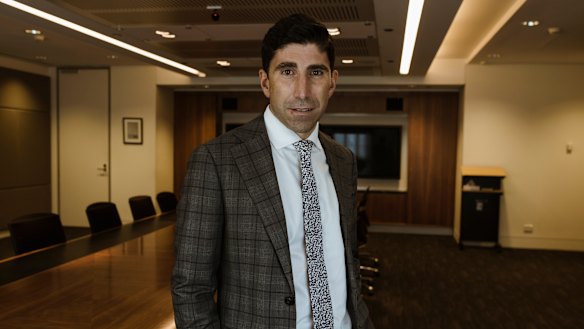 IOOF chief executive Renato Mota will take a 20 per cent pay cut from August. 